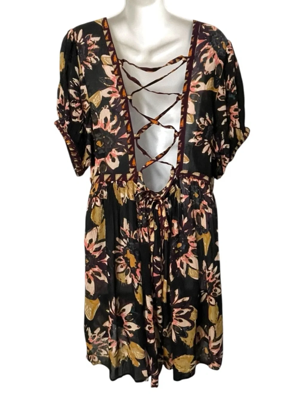 NWT FREE PEOPLE One the Edge Floral Romper M